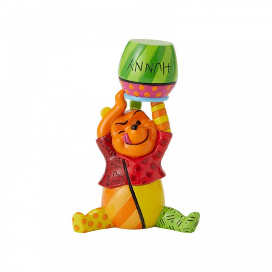 WINNIE THE POOH FIGURINE